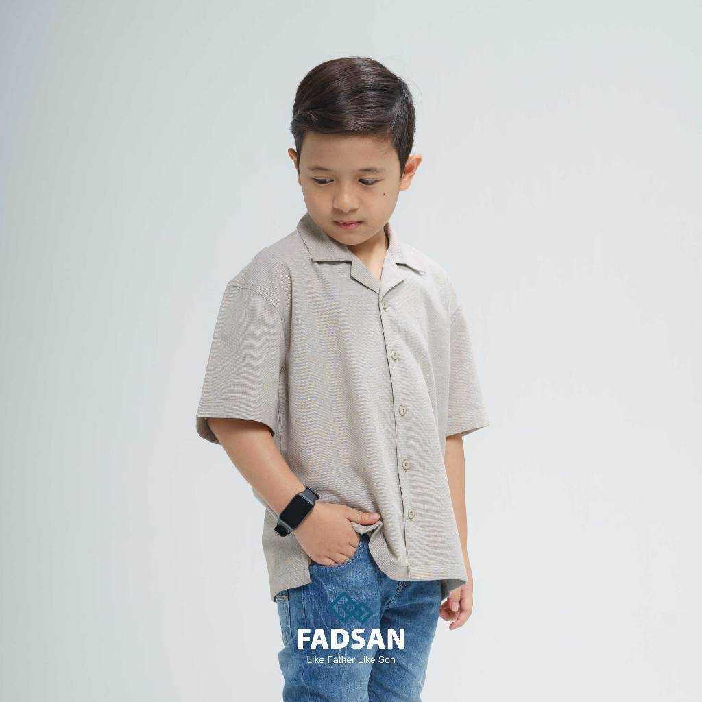 kemeja couple ayah anak oversize lengan pendek jahitan rapi kazu series fadsan kemeja couple ayah anak oversize lengan pendek jahitan rapi kazu series fadsan